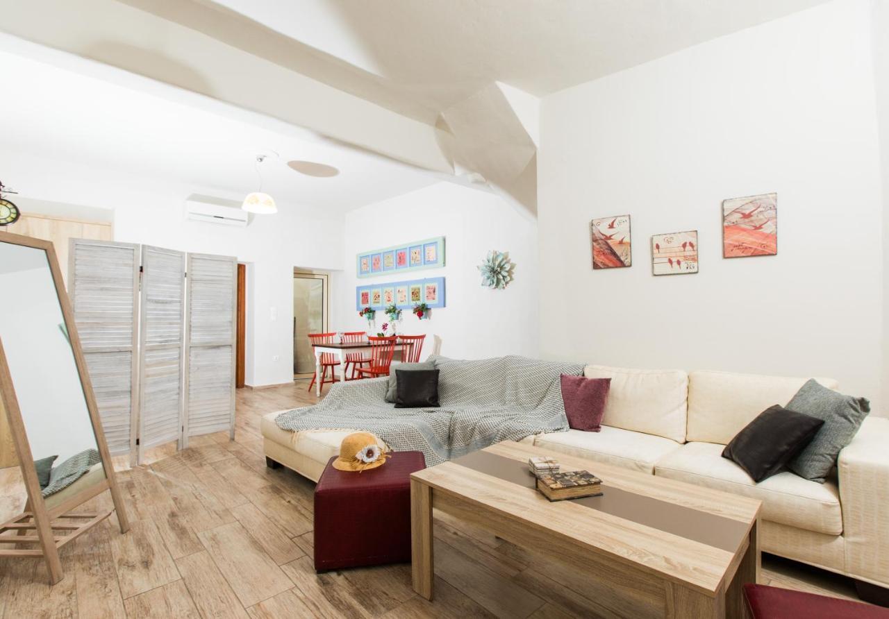 Asikiko Suites Rethymno  Exterior photo