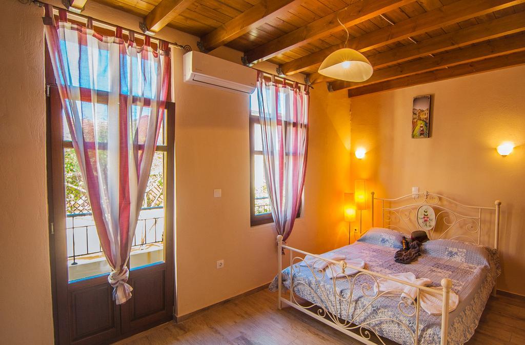 Asikiko Suites Rethymno  Room photo
